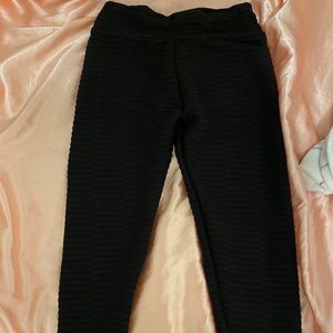 Tik Tok scrunched Black leggings